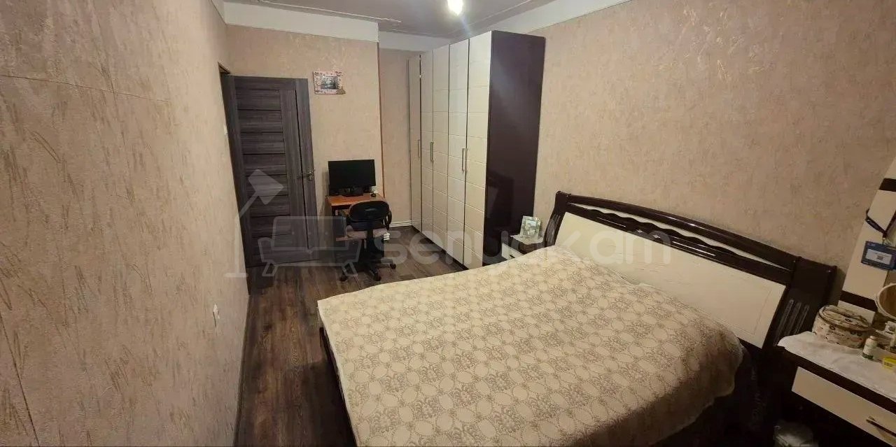 3 Սենյականոց Բնակարան, 75քմ, 13/16 հարկ, Նորմալ Վիճակում