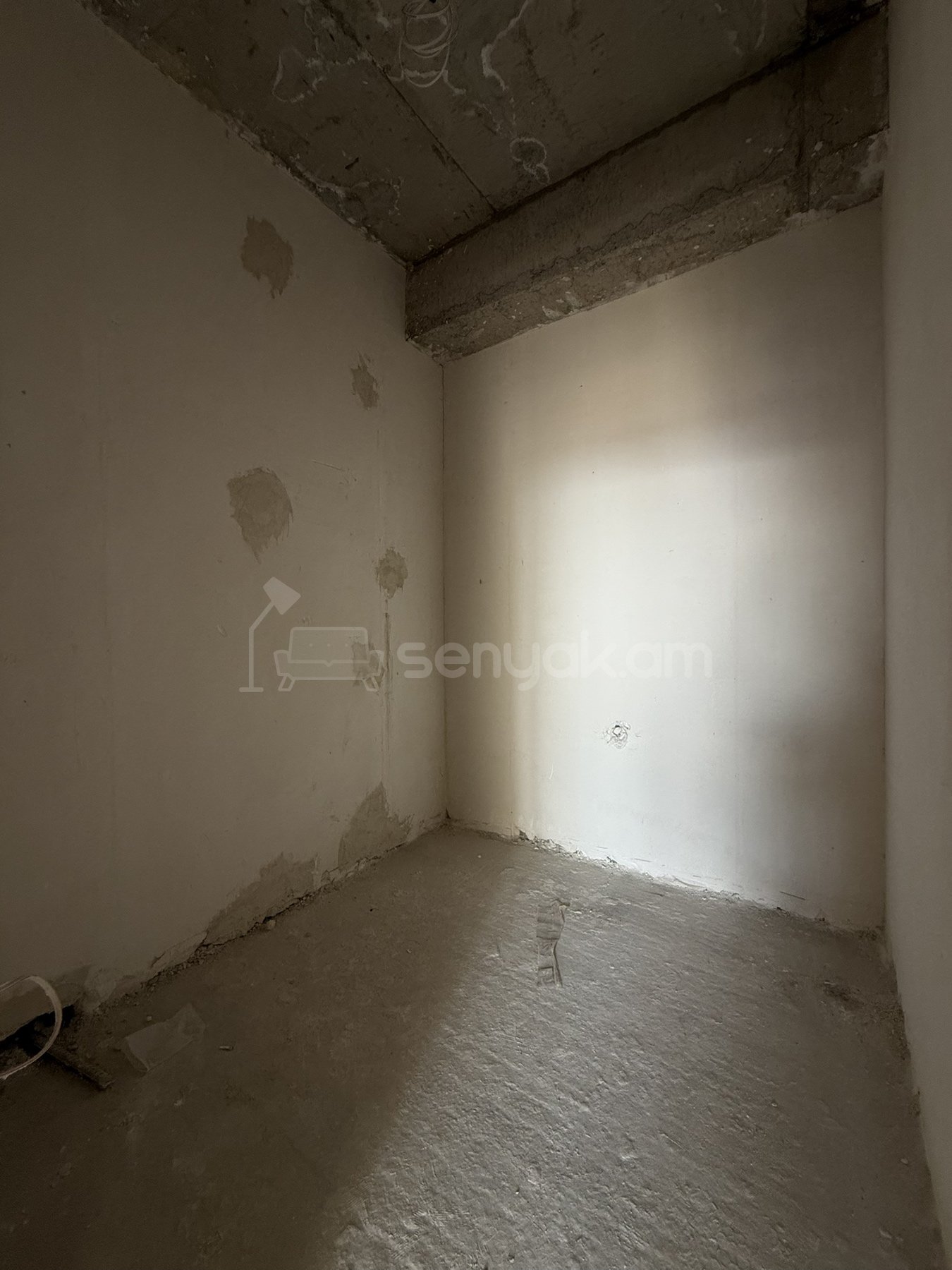 2 Սենյականոց Բնակարան Նորակառույցում, 43քմ, 4/4 հարկ, Զրոյական Վիճակում