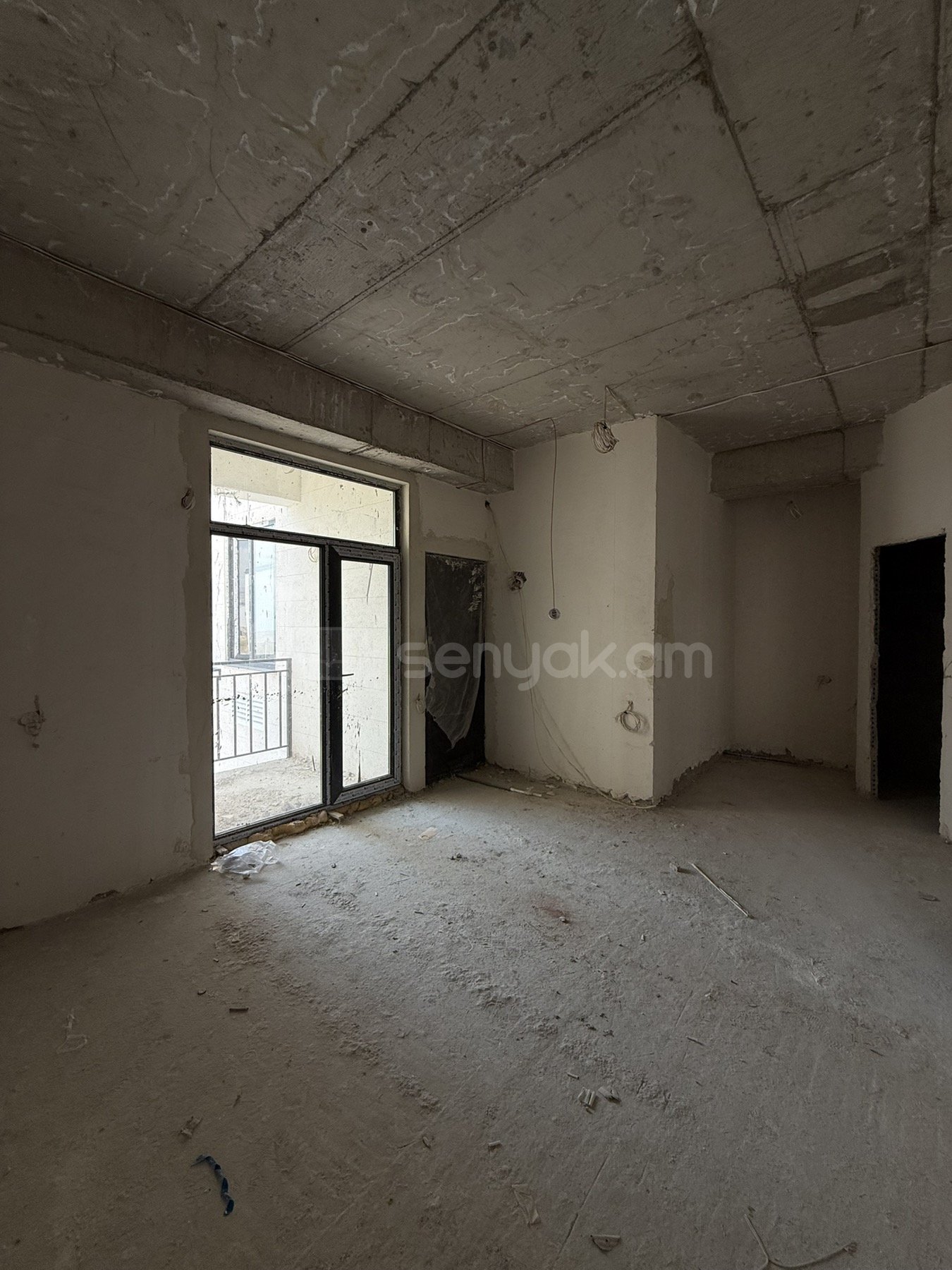 2 Սենյականոց Բնակարան Նորակառույցում, 43քմ, 4/4 հարկ, Զրոյական Վիճակում