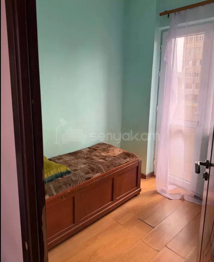 3 Սենյականոց Բնակարան, 70քմ, 4/4 հարկ, Կոսմետիկ Վերանորոգված, Կահավորված