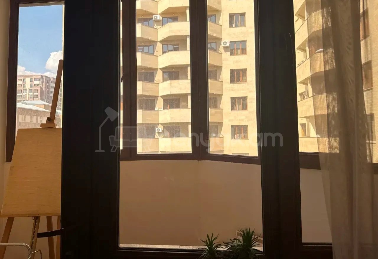 3 Սենյականոց Բնակարան Նորակառույցում, 90քմ, 4/9 հարկ, Կապիտալ Վերանորոգված