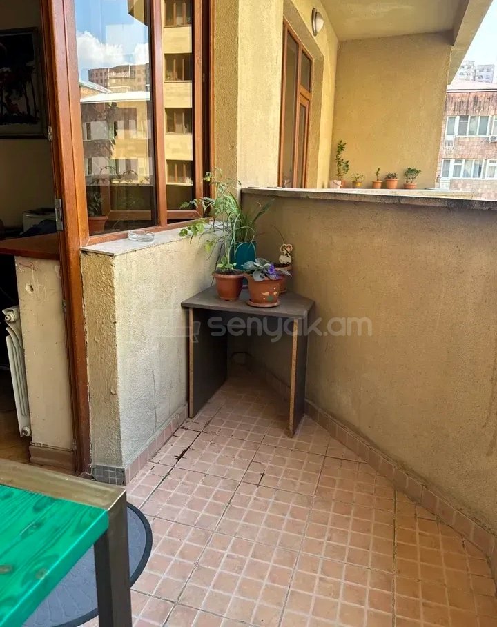 3 Սենյականոց Բնակարան Նորակառույցում, 90քմ, 4/9 հարկ, Կապիտալ Վերանորոգված
