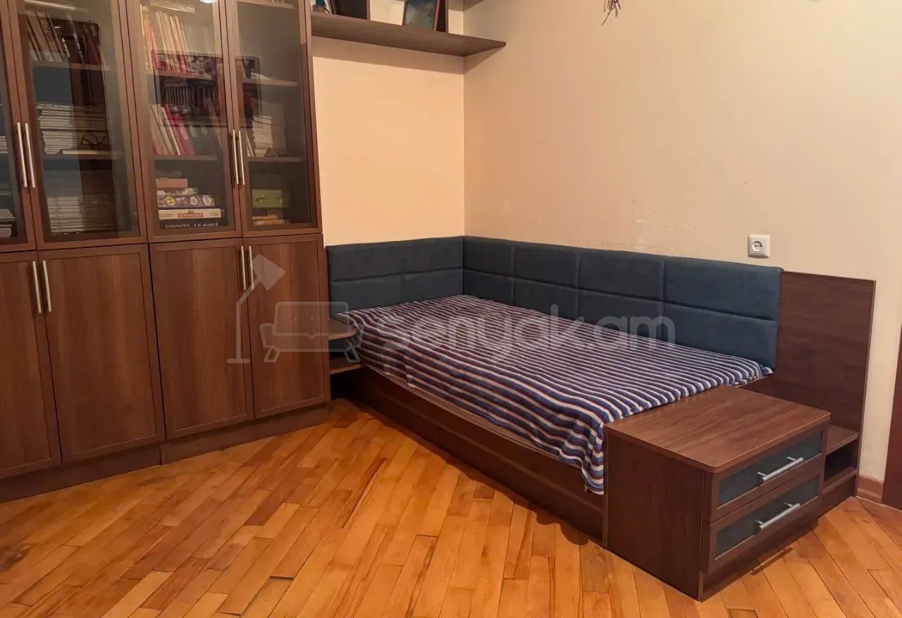 3 Սենյականոց Բնակարան Նորակառույցում, 90քմ, 4/9 հարկ, Կապիտալ Վերանորոգված