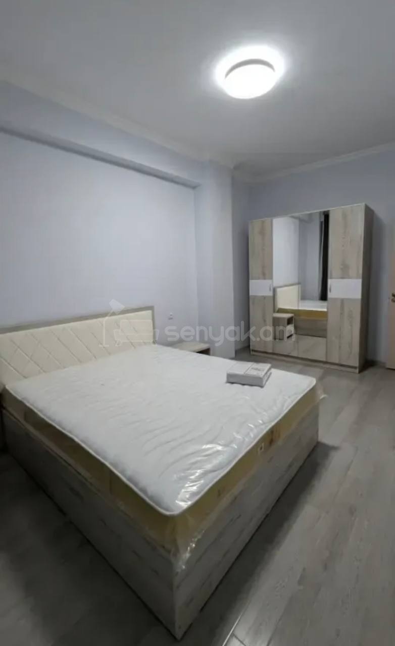 3 Սենյականոց Բնակարան, 100քմ, 8/17 հարկ, Կապիտալ Վերանորոգված, Կահավորված