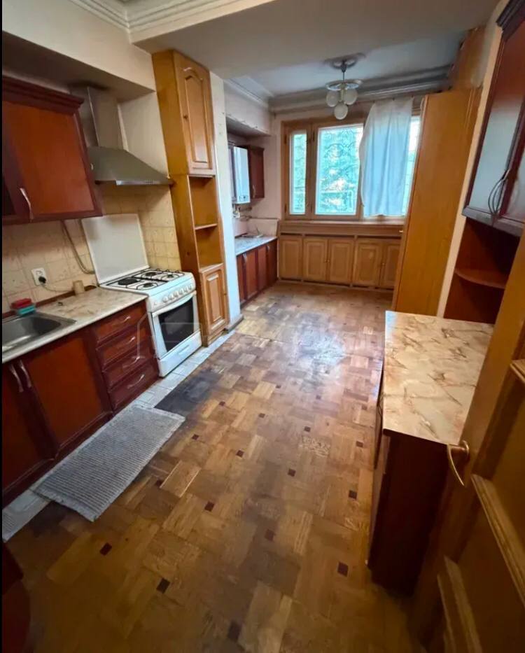 4 Սենյականոց Բնակարան, 93քմ, 2/14 հարկ, Նորմալ Վիճակում