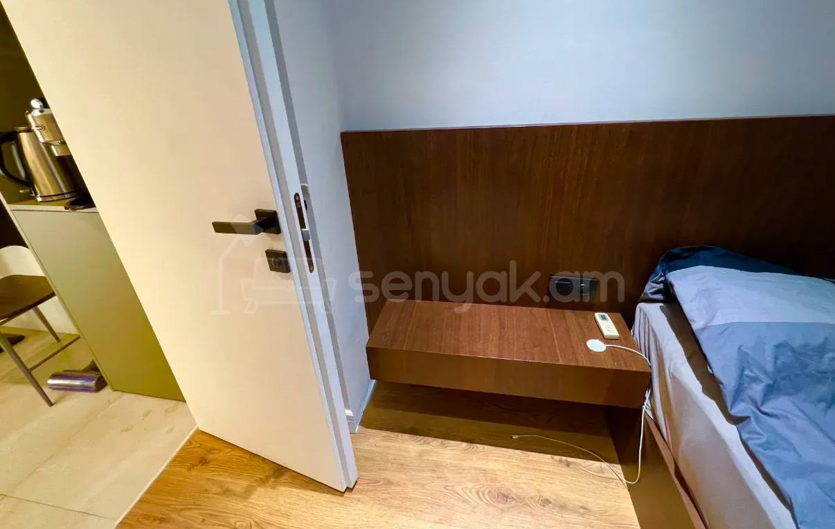 2 Սենյականոց Բնակարան Քարե Շենքում, 40քմ, 2/5 հարկ, Կապիտալ Վերանորոգված, Կահավորված