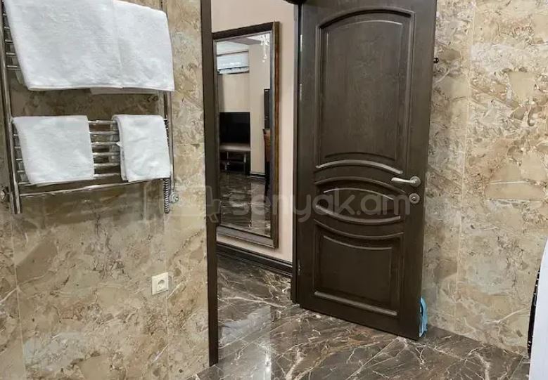 3 Սենյականոց Բնակարան Նորակառույցում, 86քմ, 8/12 հարկ, Կապիտալ Վերանորոգված, Կահավորված