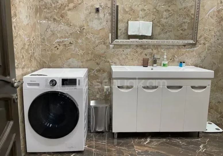 3 Սենյականոց Բնակարան Նորակառույցում, 86քմ, 8/12 հարկ, Կապիտալ Վերանորոգված, Կահավորված