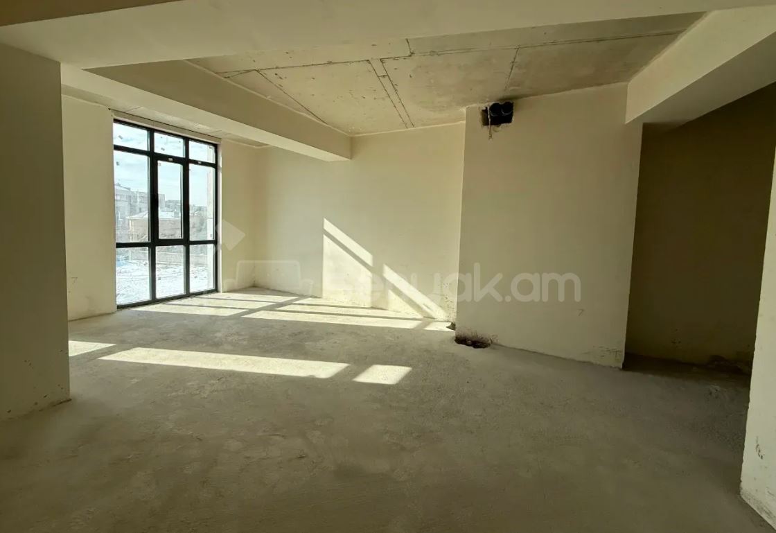 1 Սենյականոց Բնակարան Նորակառույցում, 47քմ, 3/5 հարկ, Զրոյական Վիճակում