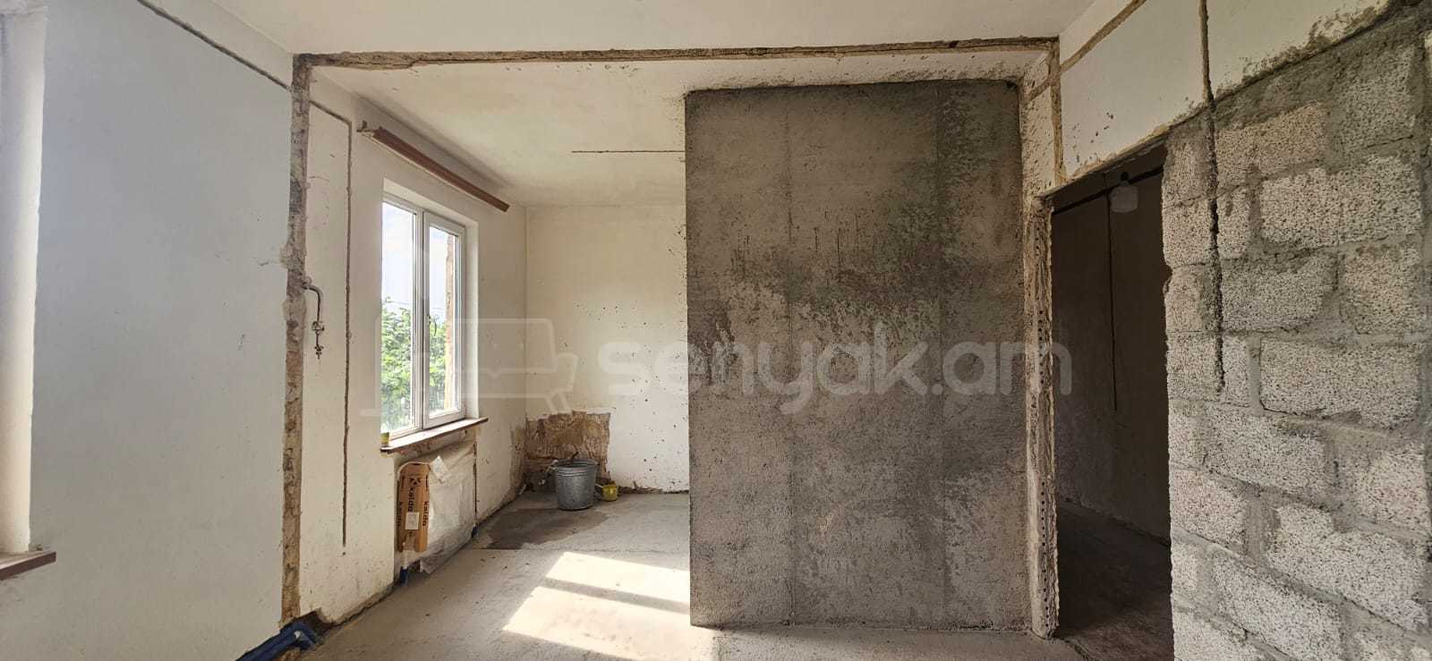 4 Սենյականոց Սեփական Տուն, 242քմ, Ավտոտնակով