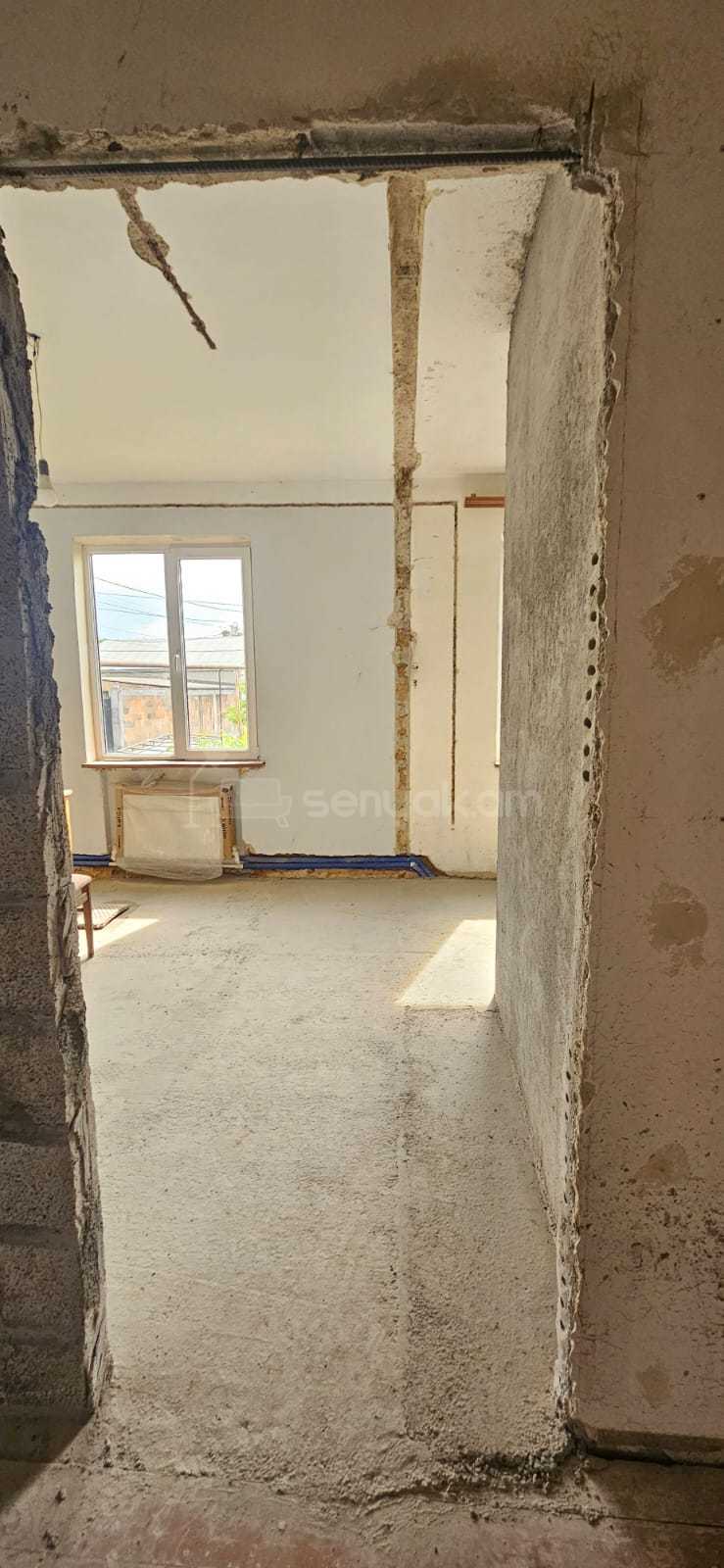 4 Սենյականոց Սեփական Տուն, 242քմ, Ավտոտնակով