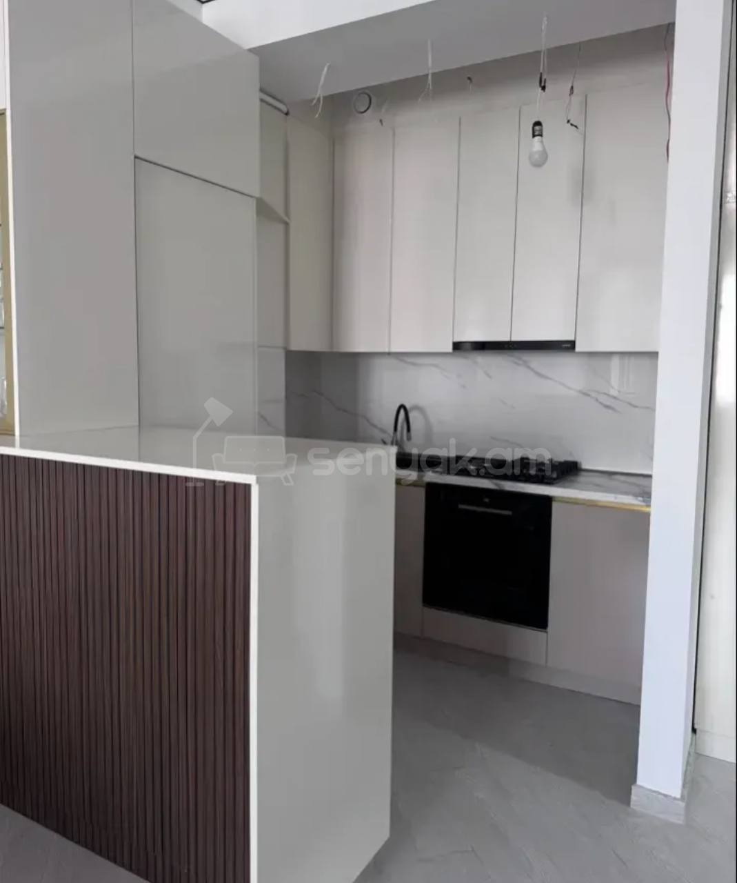 2 Սենյականոց Բնակարան, 52քմ, 9/16 հարկ, Կապիտալ Վերանորոգված, Կահավորված, Արևկող