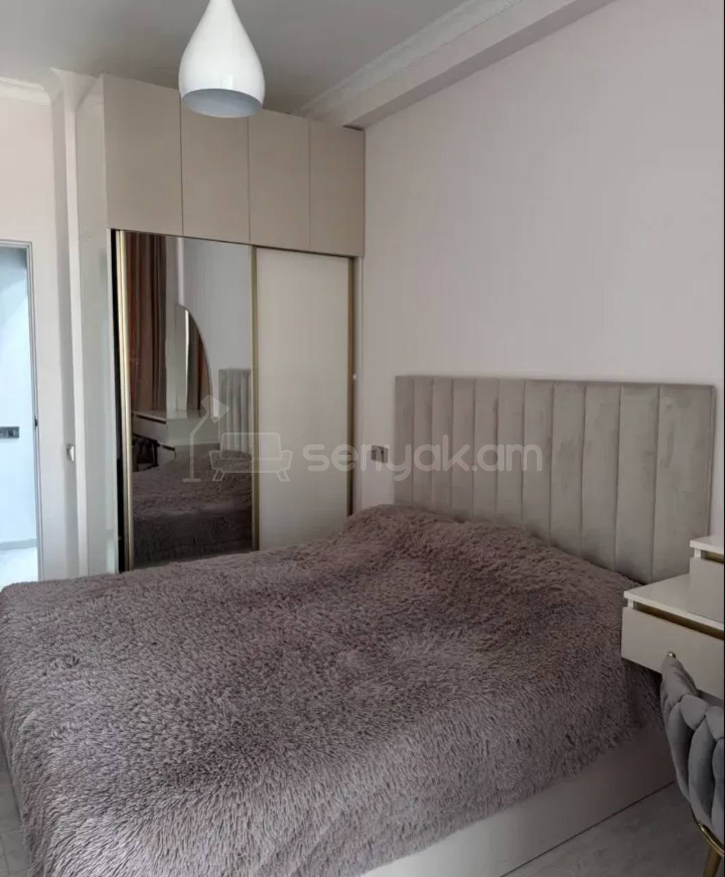 2 Սենյականոց Բնակարան, 52քմ, 9/16 հարկ, Կապիտալ Վերանորոգված, Կահավորված, Արևկող