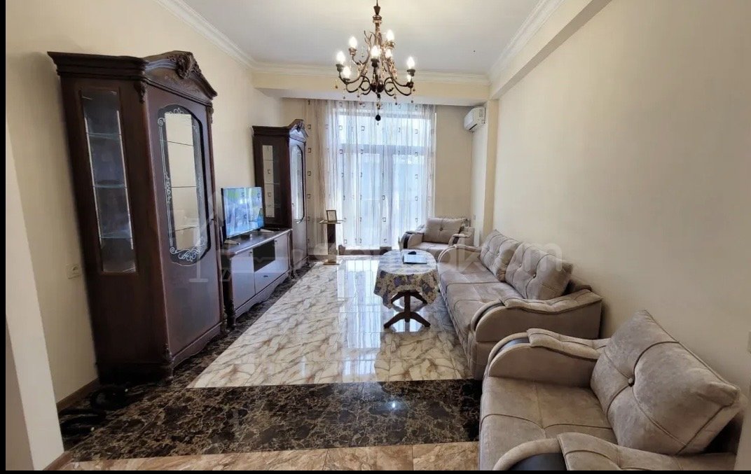 3 Սենյականոց Բնակարան, 85քմ, 2/5 հարկ, Կապիտալ Վերանորոգված, Կահավորված