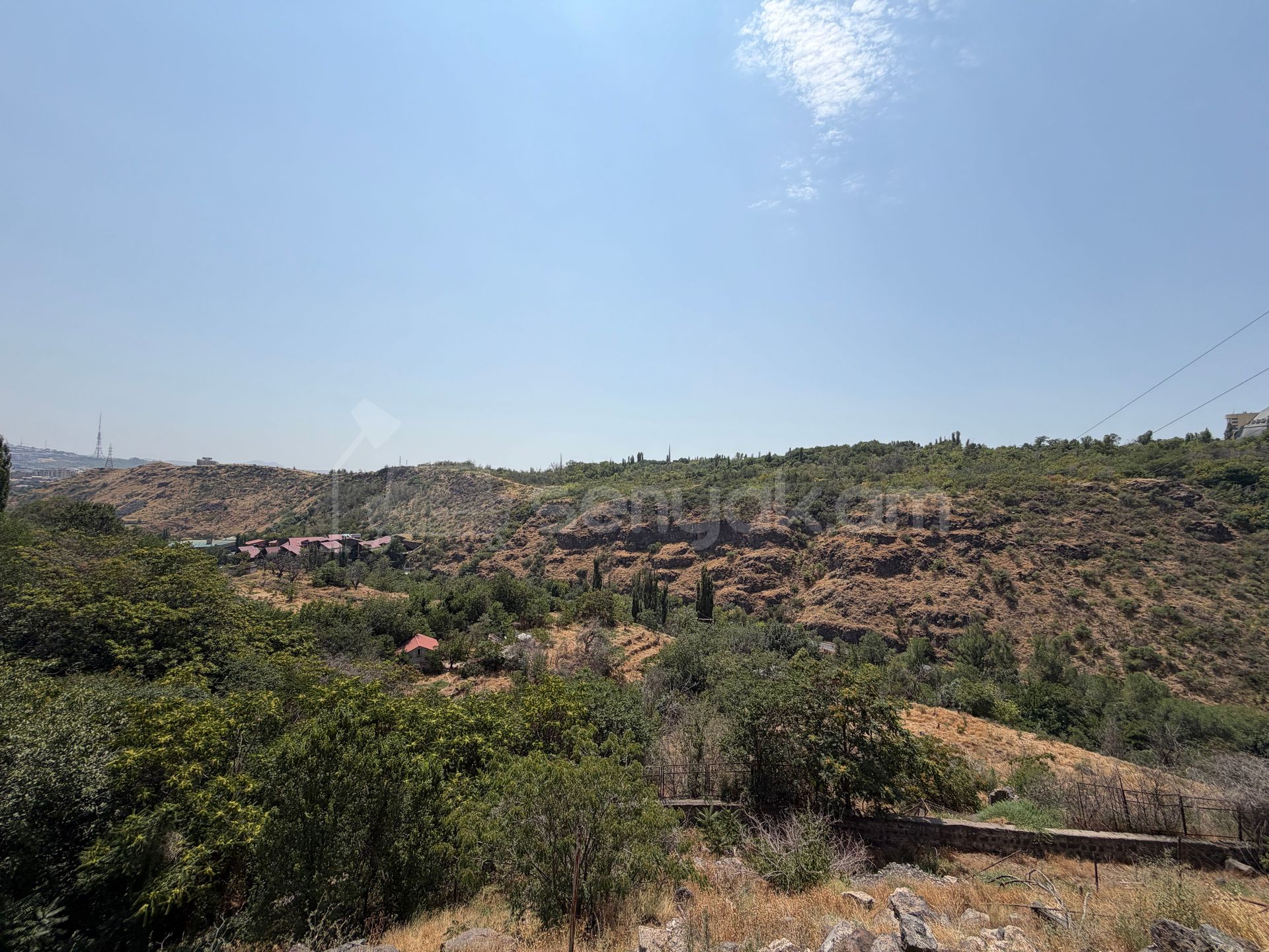 Բնակելի Նշանակության Հողատարածք, 300քմ