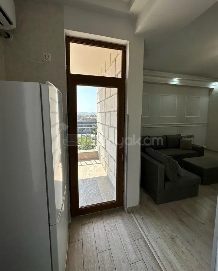 2 Սենյականոց Բնակարան Նորակառույցում, 55քմ, 7/14 հարկ, Դիզայներական Վերանորոգված
