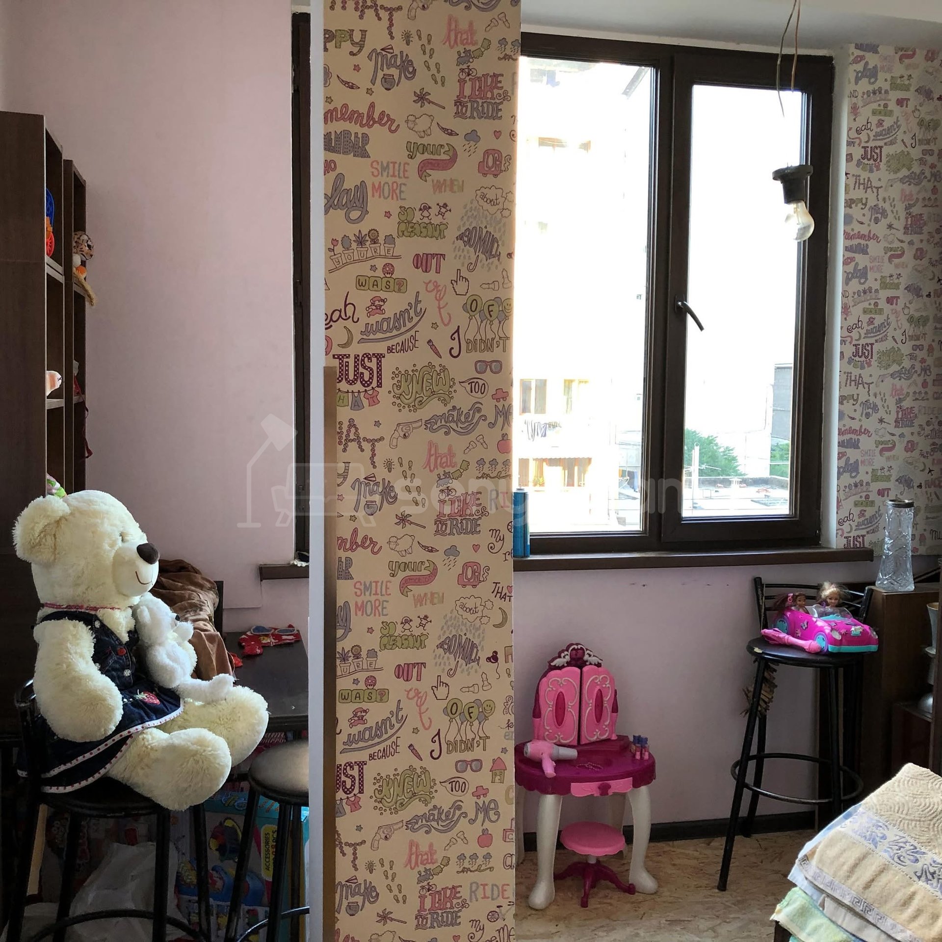 3 Սենյականոց Բնակարան, 80քմ, 5/9 հարկ, Նորմալ Վիճակում, Կահավորված