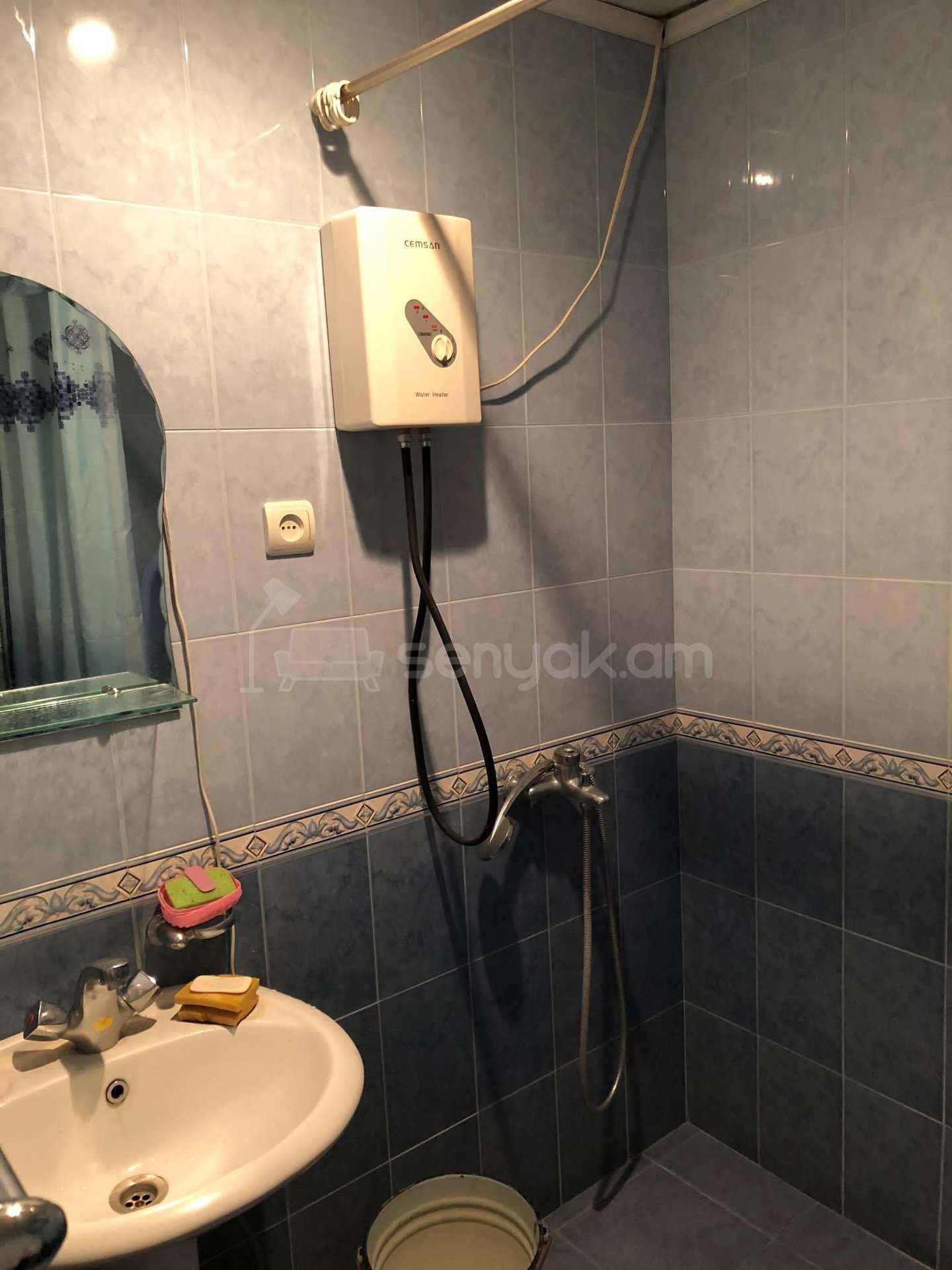 3 Սենյականոց Բնակարան, 80քմ, 5/9 հարկ, Նորմալ Վիճակում, Կահավորված