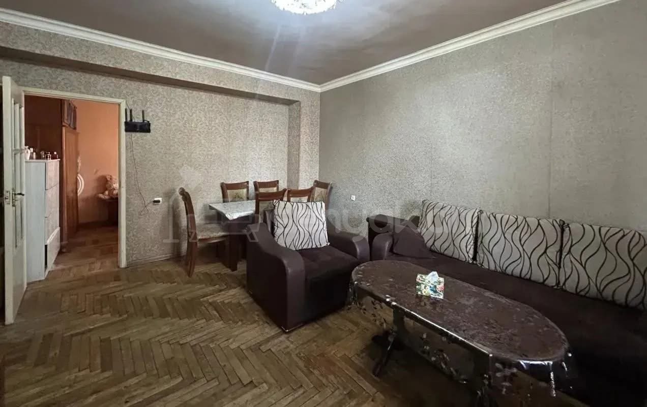 2 Սենյականոց Բնակարան, 64քմ, 7/9 հարկ, Նորմալ Վիճակում