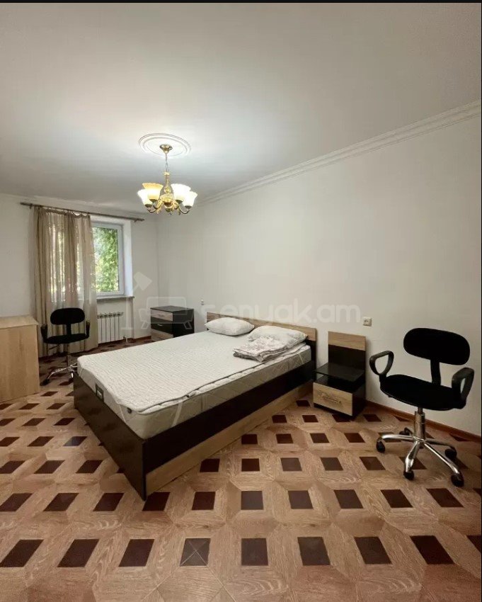 2 Սենյականոց Բնակարան Քարե Շենքում, 50քմ, 3/5 հարկ, Կապիտալ Վերանորոգված, Կահավորված