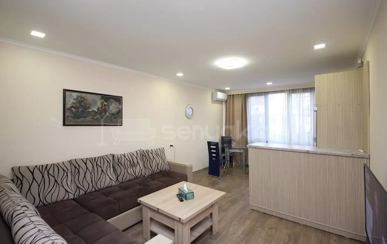 2 Սենյականոց Բնակարան Քարե Շենքում, 50քմ, 2/8 հարկ, Կապիտալ Վերանորոգված, Կահավորված