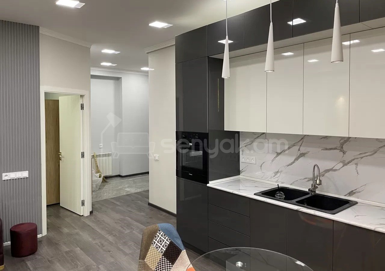 2 Սենյականոց Բնակարան Նորակառույցում, 54քմ, 12/14 հարկ, Կապիտալ Վերանորոգված