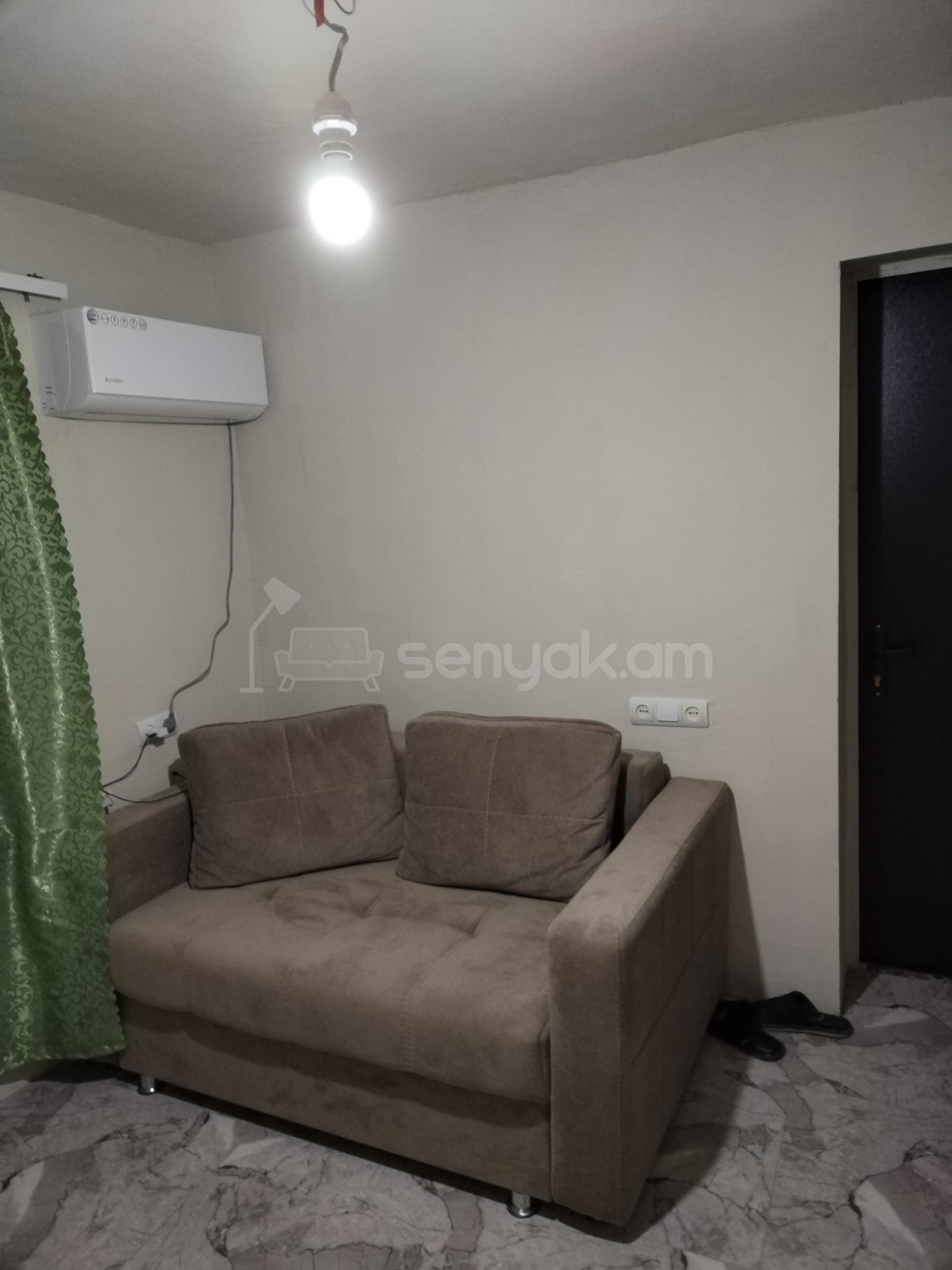 1 Սենյականոց Բնակարան Քարե Շենքում, 22քմ, 1/1 հարկ, Կապիտալ Վերանորոգված, Կահավորված, Արևկող