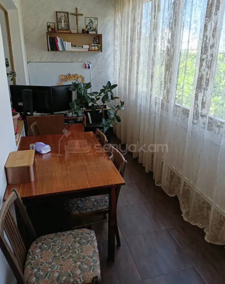 3 Սենյականոց Բնակարան, 78քմ, 2/9 հարկ, Կոսմետիկ Վերանորոգված