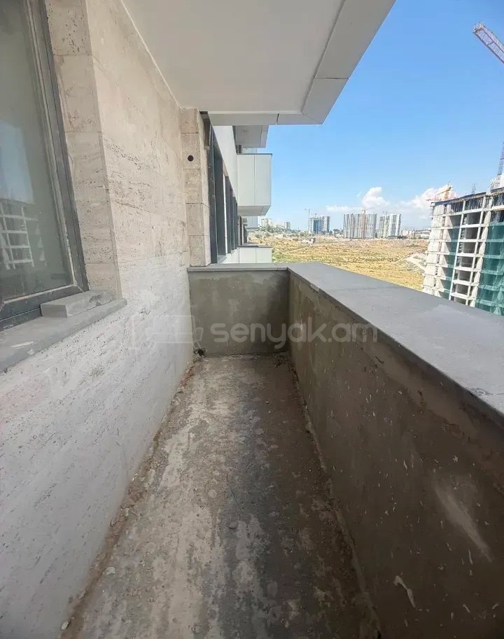 3 Սենյականոց Բնակարան Նորակառույցում, 74քմ, 5/18 հարկ, Զրոյական Վիճակում