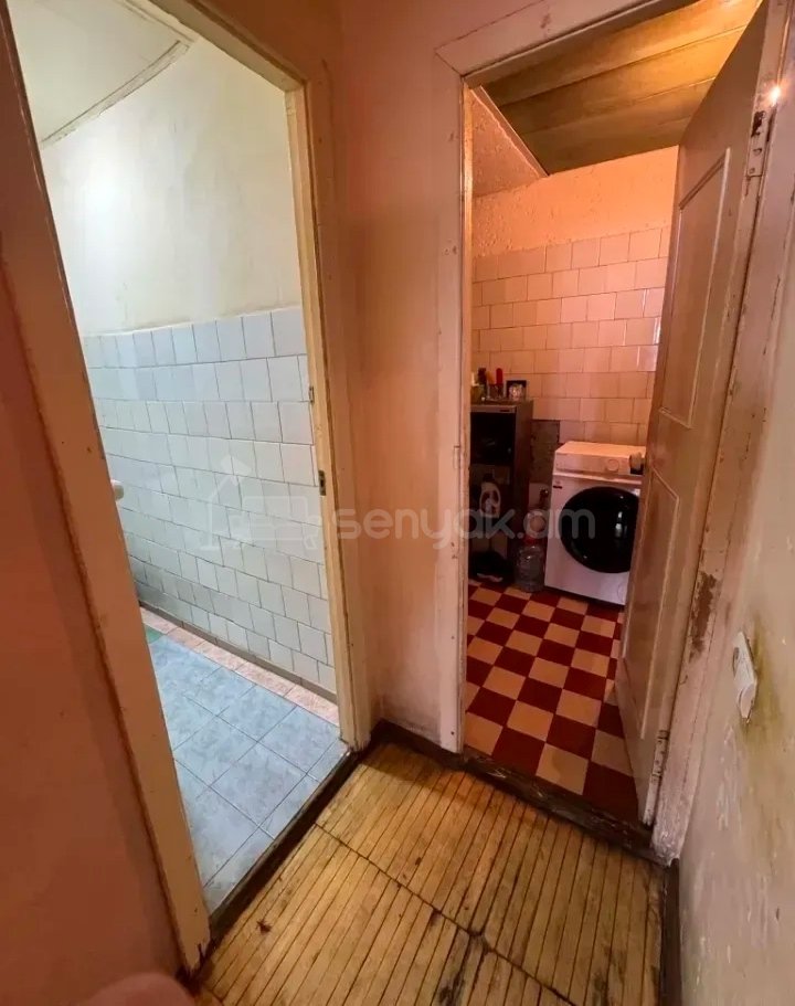 3 Սենյականոց Բնակարան, 103քմ, 16/16 հարկ, Նորմալ Վիճակում