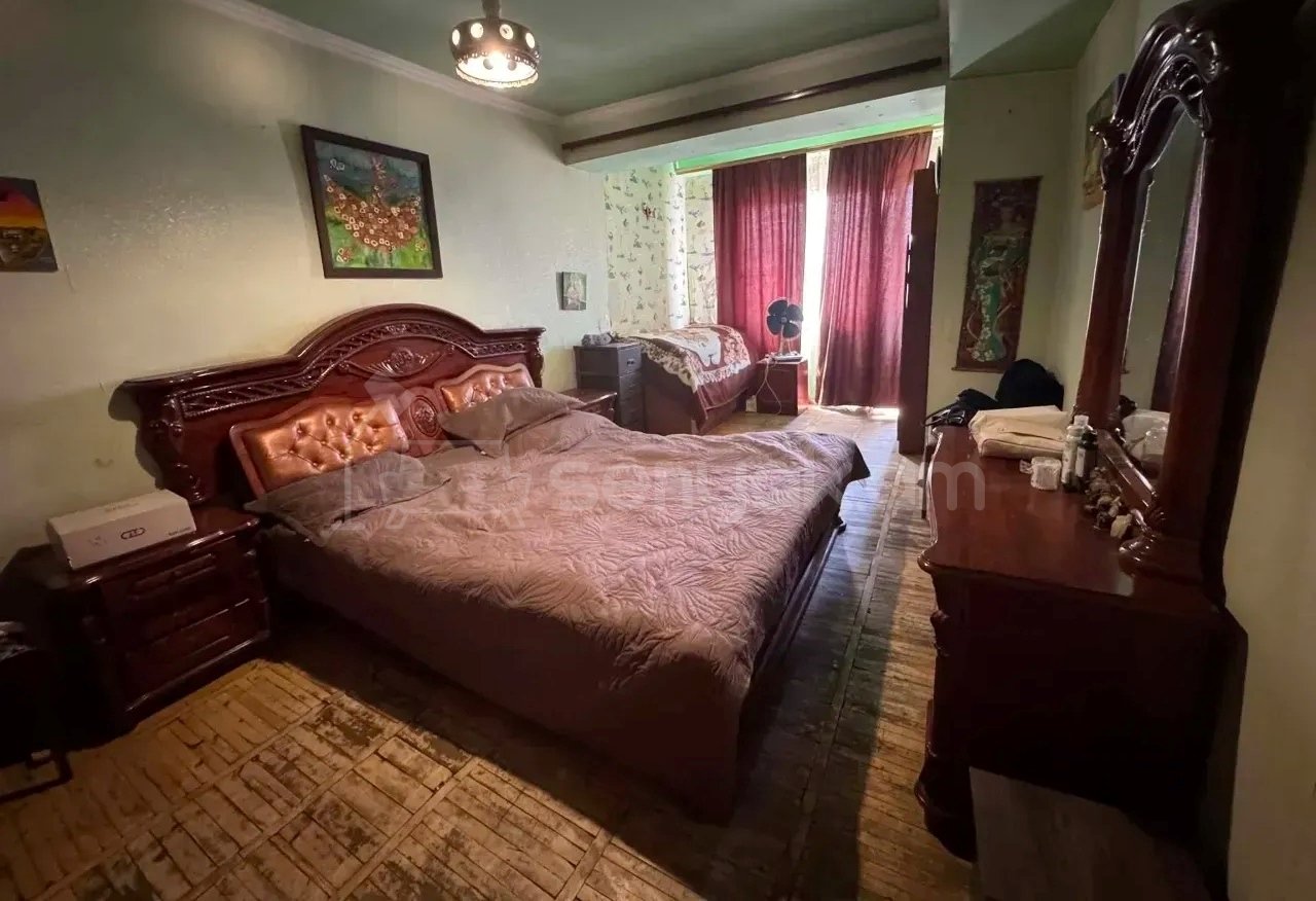 3 Սենյականոց Բնակարան, 103քմ, 16/16 հարկ, Նորմալ Վիճակում