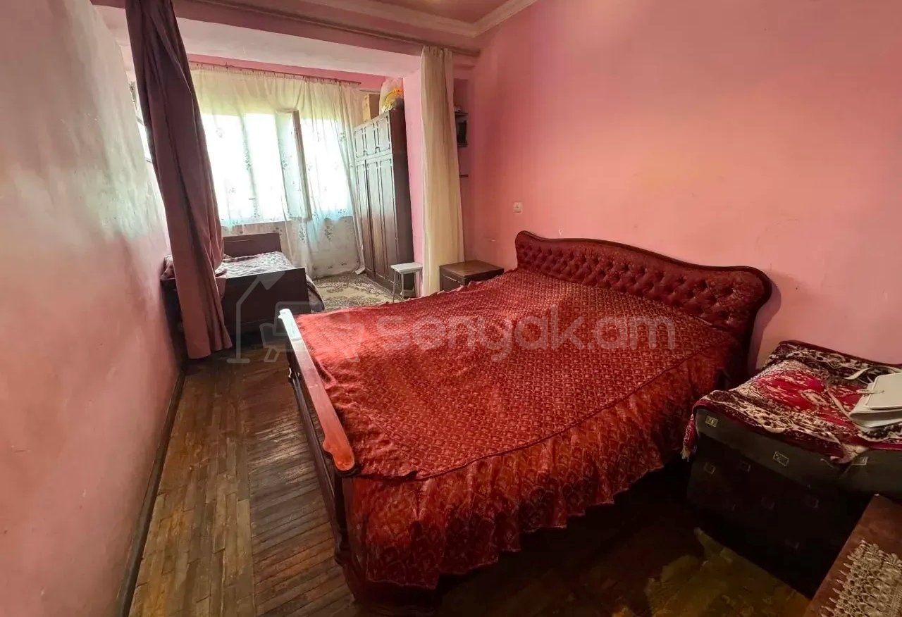 3 Սենյականոց Բնակարան, 103քմ, 16/16 հարկ, Նորմալ Վիճակում