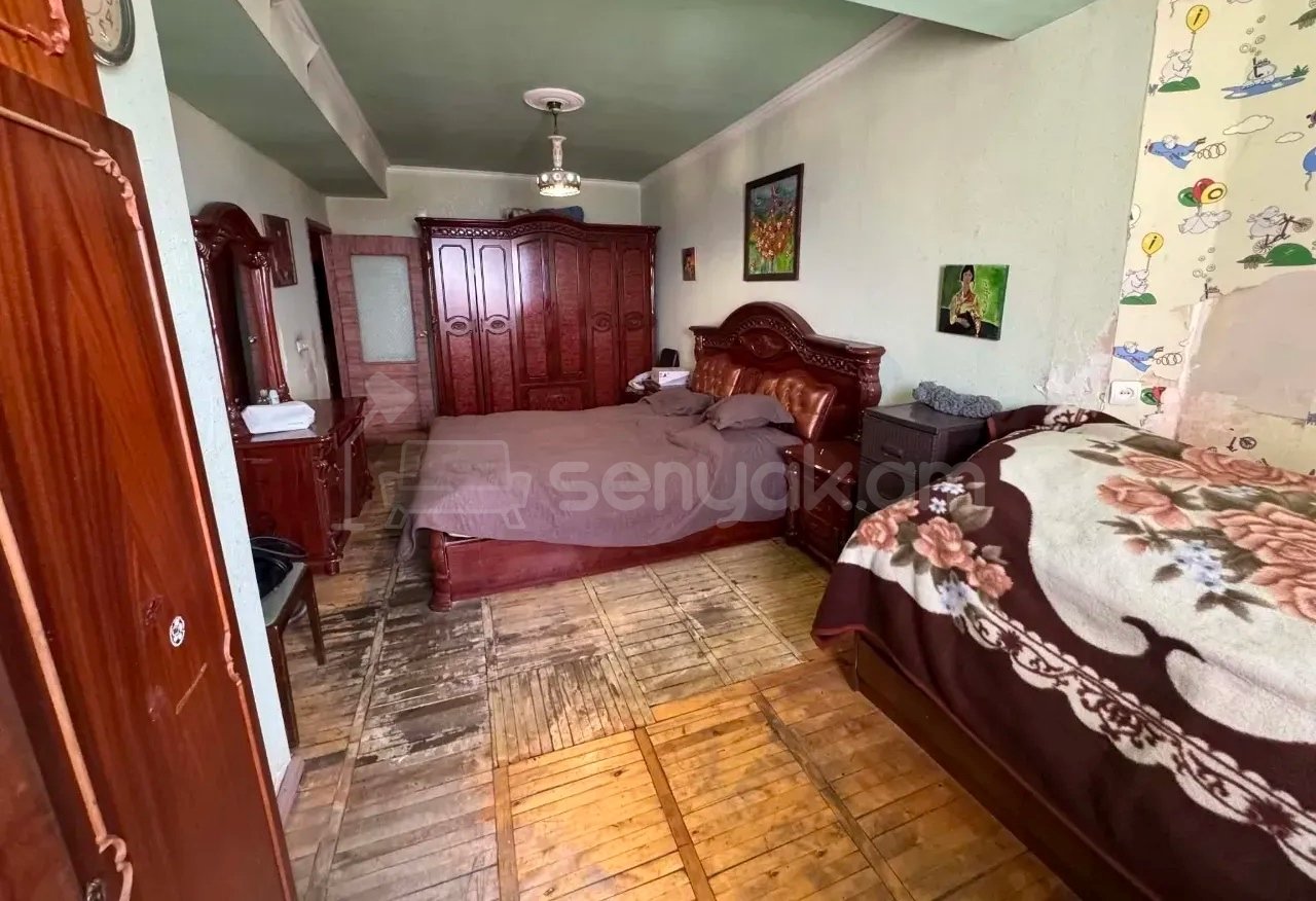 3 Սենյականոց Բնակարան, 103քմ, 16/16 հարկ, Նորմալ Վիճակում