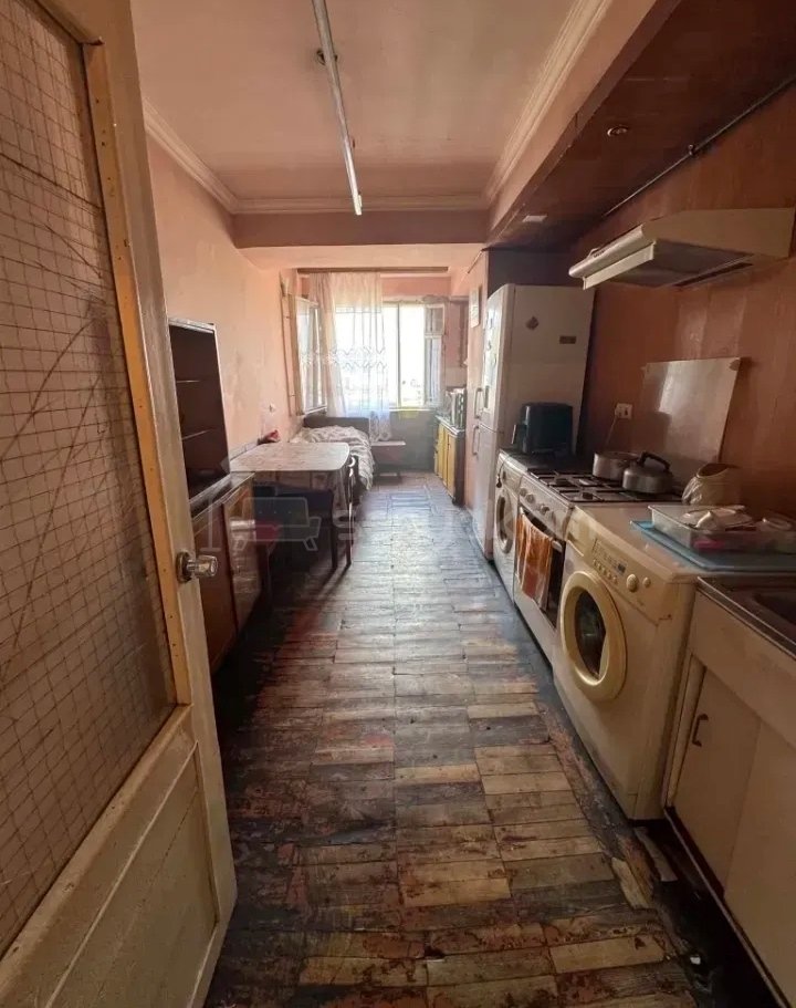 3 Սենյականոց Բնակարան, 103քմ, 16/16 հարկ, Նորմալ Վիճակում