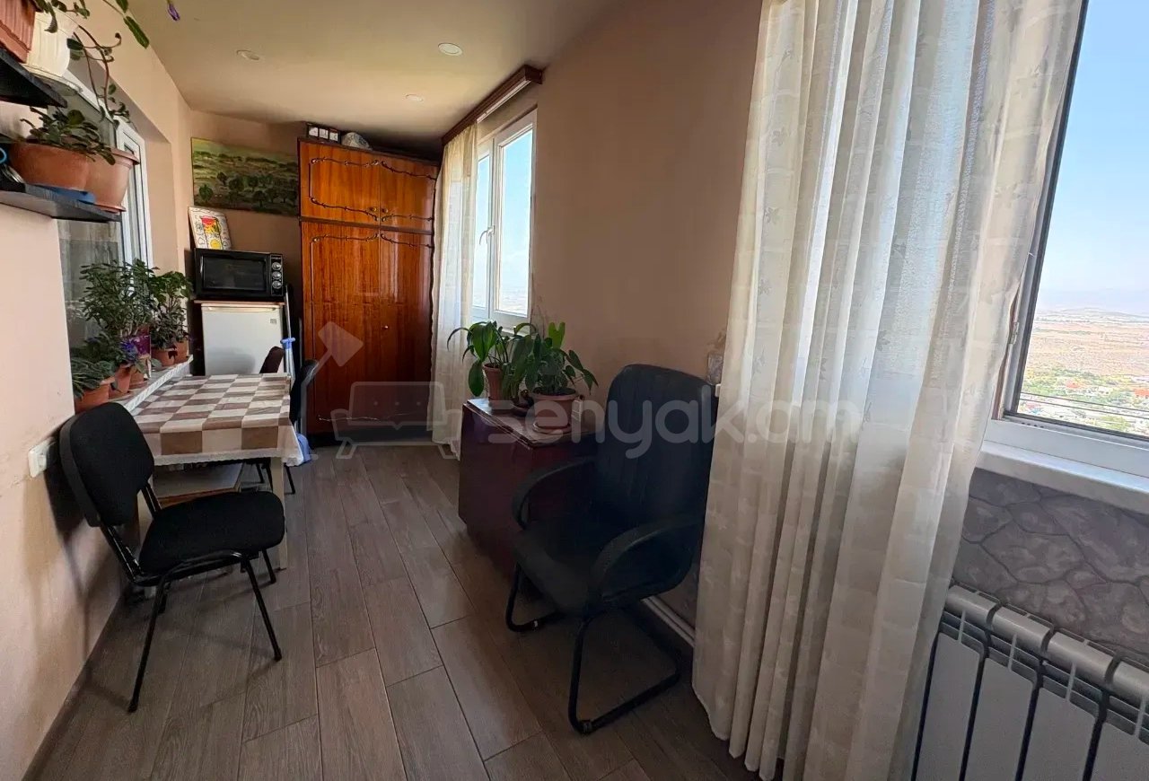 4 Սենյականոց Բնակարան, 91քմ, 6/9 հարկ, Կապիտալ Վերանորոգված