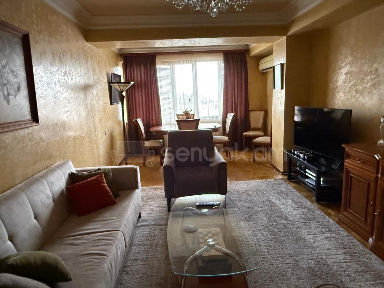 3 Սենյականոց Բնակարան, 95քմ, 9/9 հարկ, Դիզայներական Վերանորոգված, Կահավորված, Արևկող