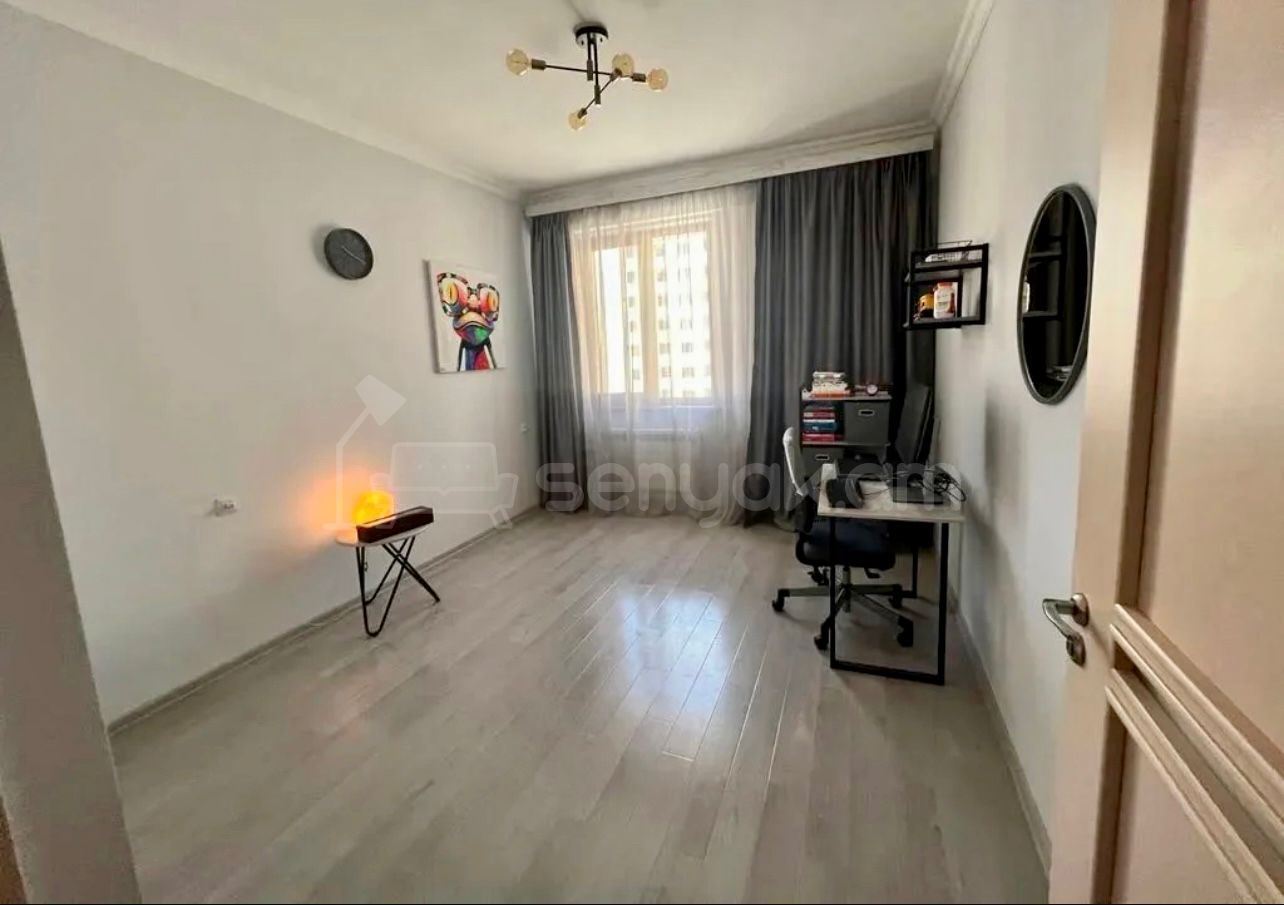 3 Սենյականոց Բնակարան Նորակառույցում, 80քմ, 14/17 հարկ, Դիզայներական Վերանորոգված, Կահավորված, Արևկող