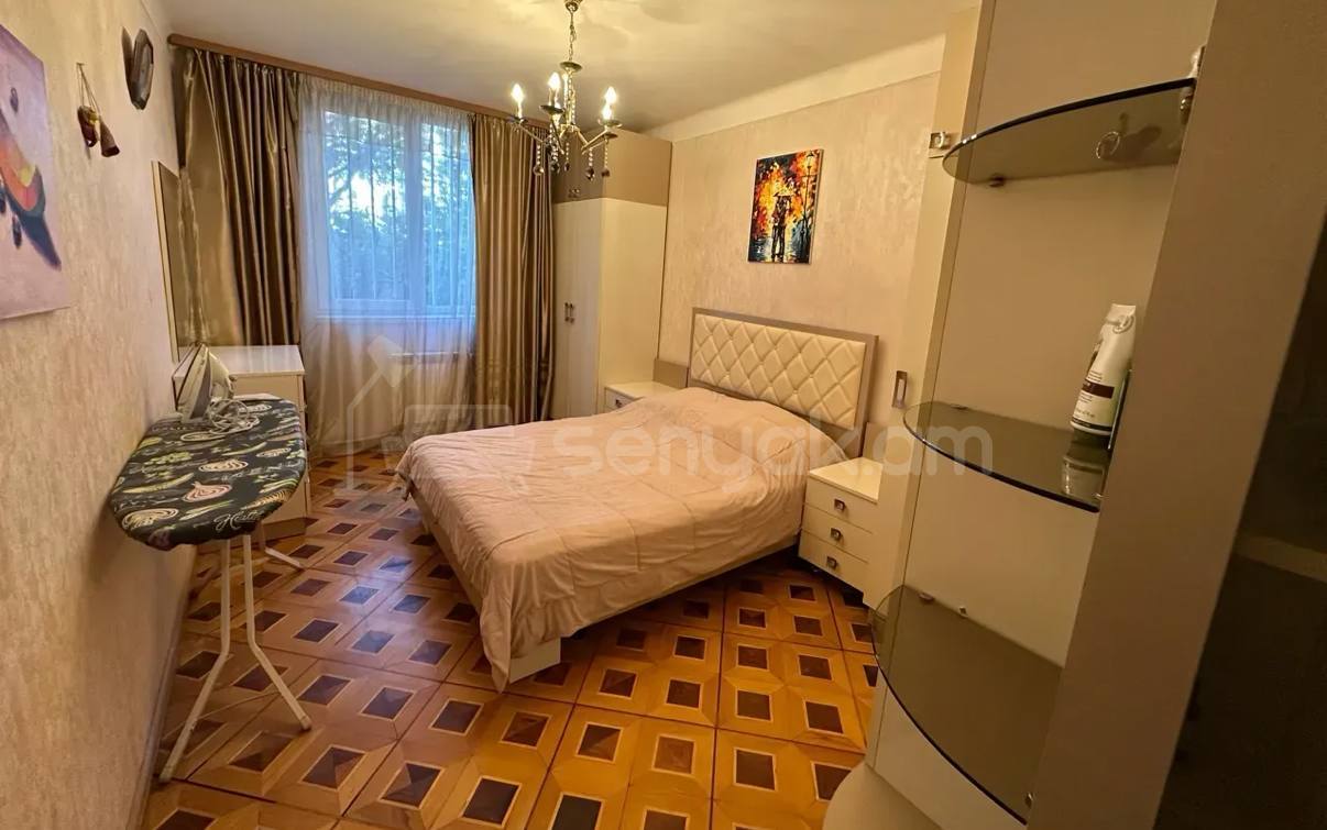 4 Սենյականոց Բնակարան, 105քմ, 2/9 հարկ, Կապիտալ Վերանորոգված, Կահավորված