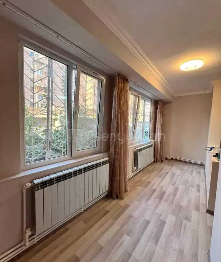 3 Սենյականոց Բնակարան, 75քմ, 1/9 հարկ, Կապիտալ Վերանորոգված