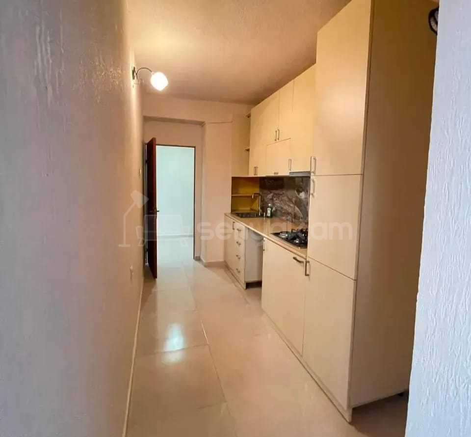 3 Սենյականոց Բնակարան, 75քմ, 1/9 հարկ, Կապիտալ Վերանորոգված