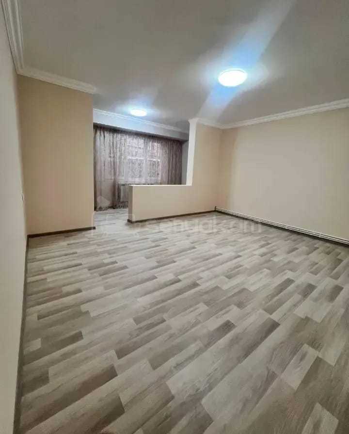 3 Սենյականոց Բնակարան, 75քմ, 1/9 հարկ, Կապիտալ Վերանորոգված