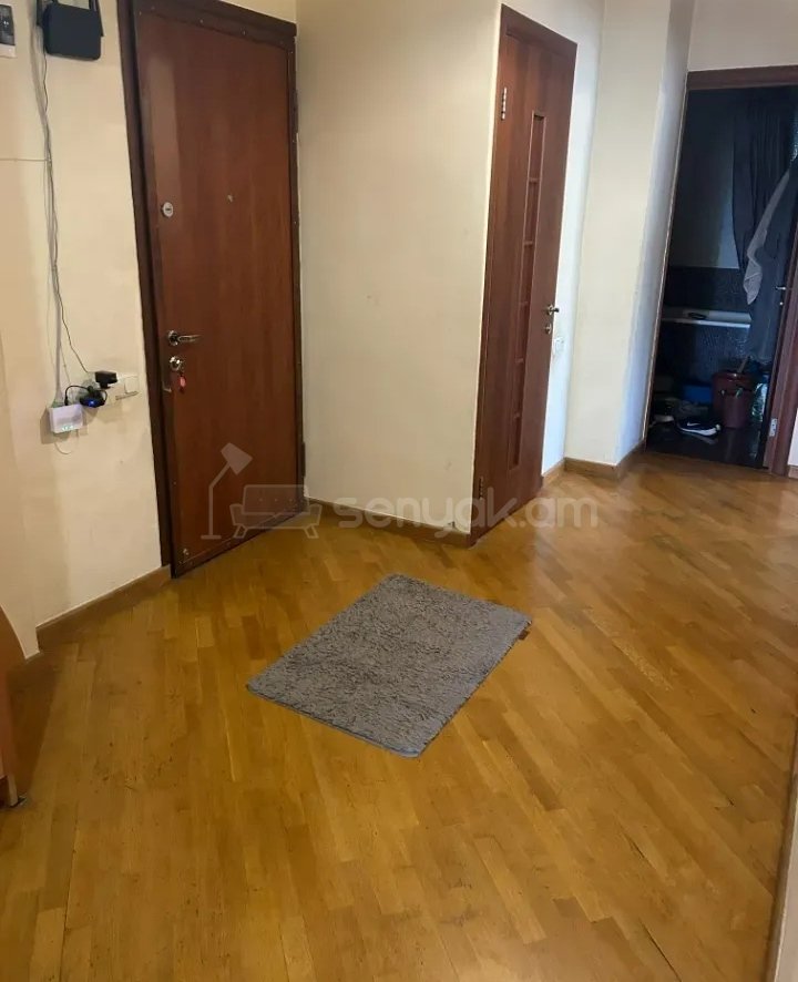 3 Սենյականոց Բնակարան, 80քմ, 11/14 հարկ, Նորմալ Վիճակում