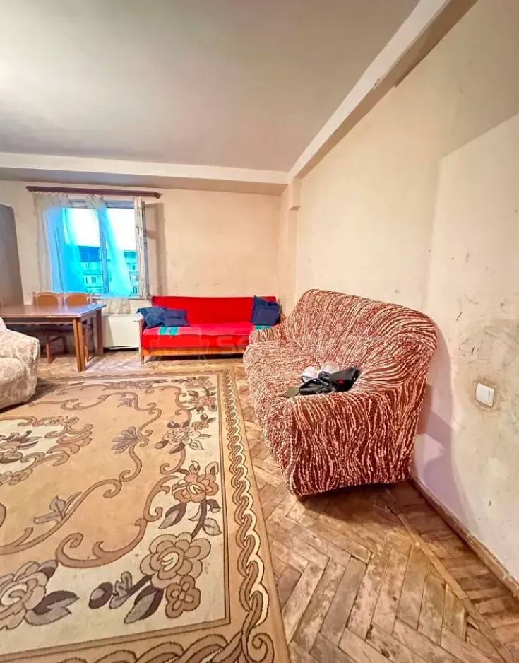 3 Սենյականոց Բնակարան, 76քմ, 7/12 հարկ, Նորմալ Վիճակում