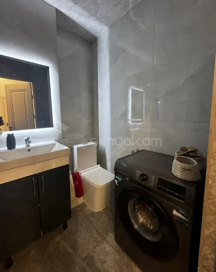 2 Սենյականոց Բնակարան Նորակառույցում, 55քմ, 9/9 հարկ, Կապիտալ Վերանորոգված