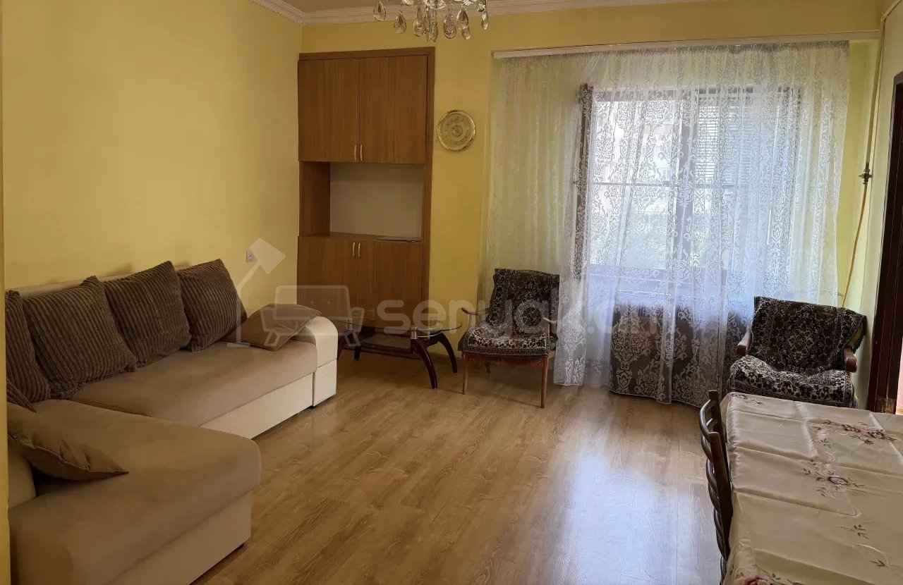 3 Սենյականոց Բնակարան, 78քմ, 5/9 հարկ, Նորմալ Վիճակում, Կահավորված, Արևկող