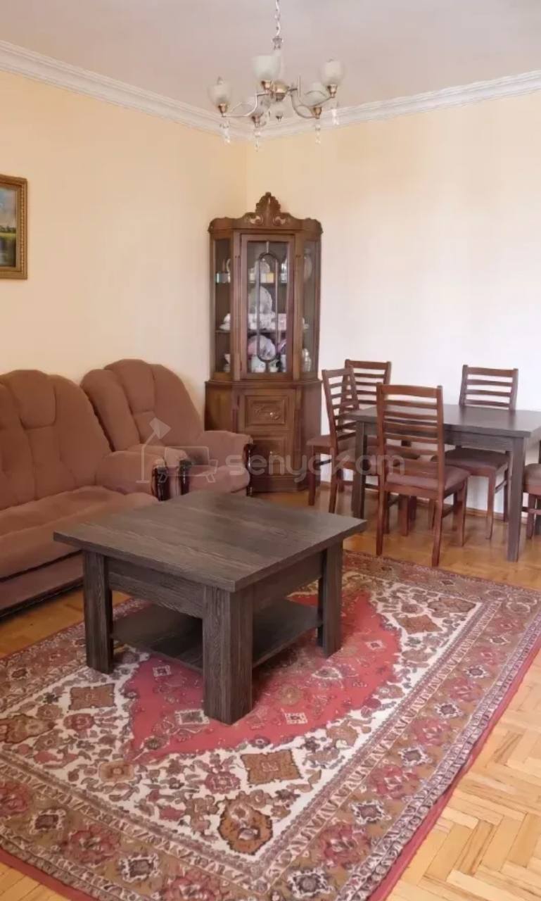 2 Սենյականոց Բնակարան, 50քմ, 13/16 հարկ, Կապիտալ Վերանորոգված, Կահավորված, Արևկող