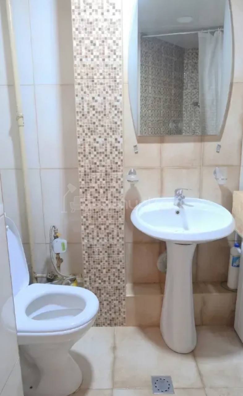 2 Սենյականոց Բնակարան, 50քմ, 13/16 հարկ, Կապիտալ Վերանորոգված, Կահավորված, Արևկող