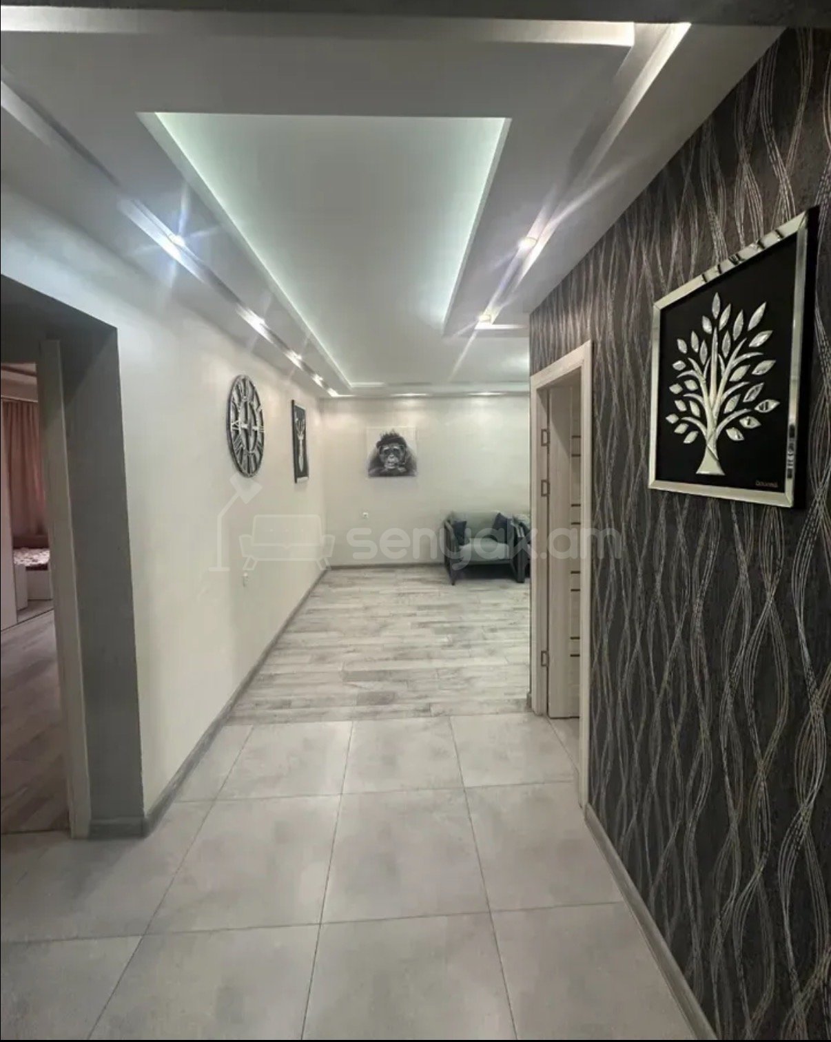 4 Սենյականոց Բնակարան, 95քմ, 8/9 հարկ, Կապիտալ Վերանորոգված