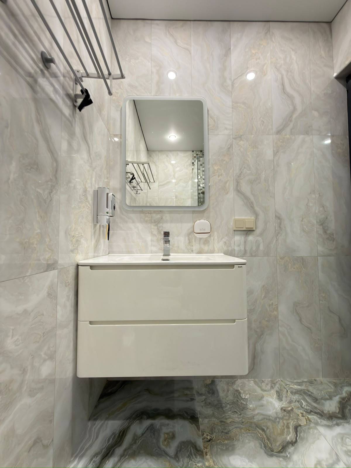 4 Սենյականոց Շքեղ Առանձնատուն, 170քմ, Ավտոտնակով