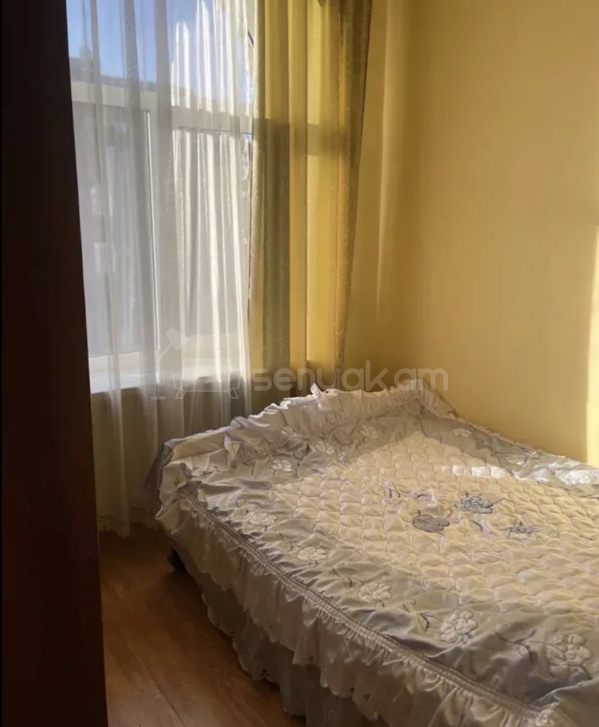 2 Սենյականոց Բնակարան Քարե Շենքում, 37քմ, 5/5 հարկ, Կապիտալ Վերանորոգված, Կահավորված